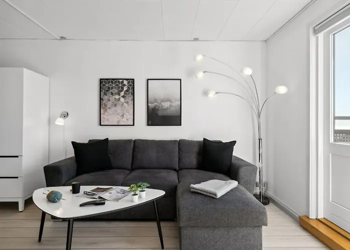 Eicke - 400m From The Sea By Interhome Apartment Gudhjem