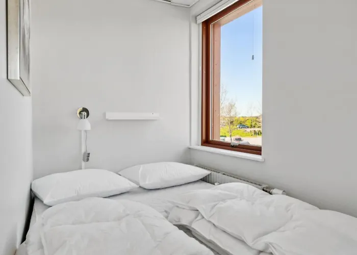 Eicke - 400m From The Sea By Interhome *