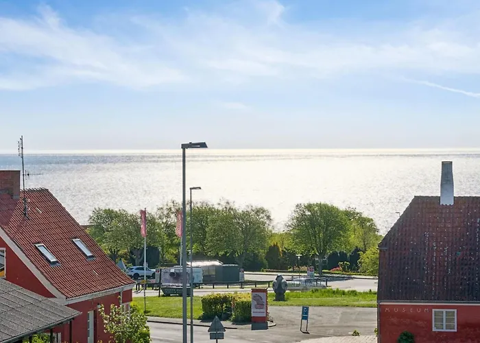 Eicke - 400m From The Sea By Interhome Gudhjem